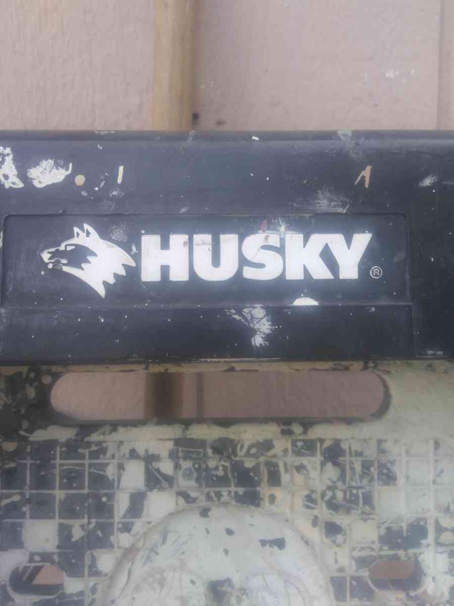 8ft husky latter - San Antonio, Texas - FleaMarketBay