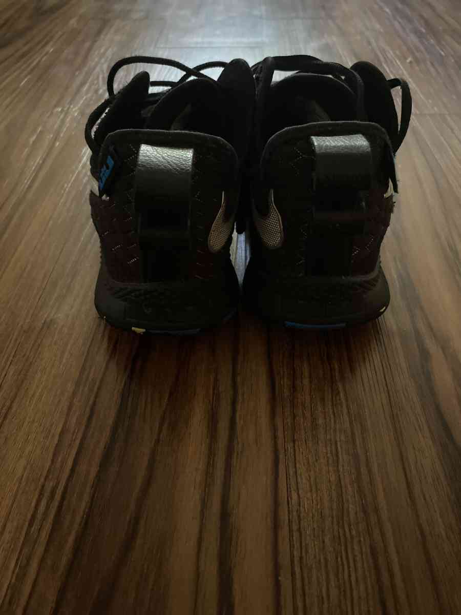 lebron witness 3s - Dayton, Ohio - FleaMarketBay