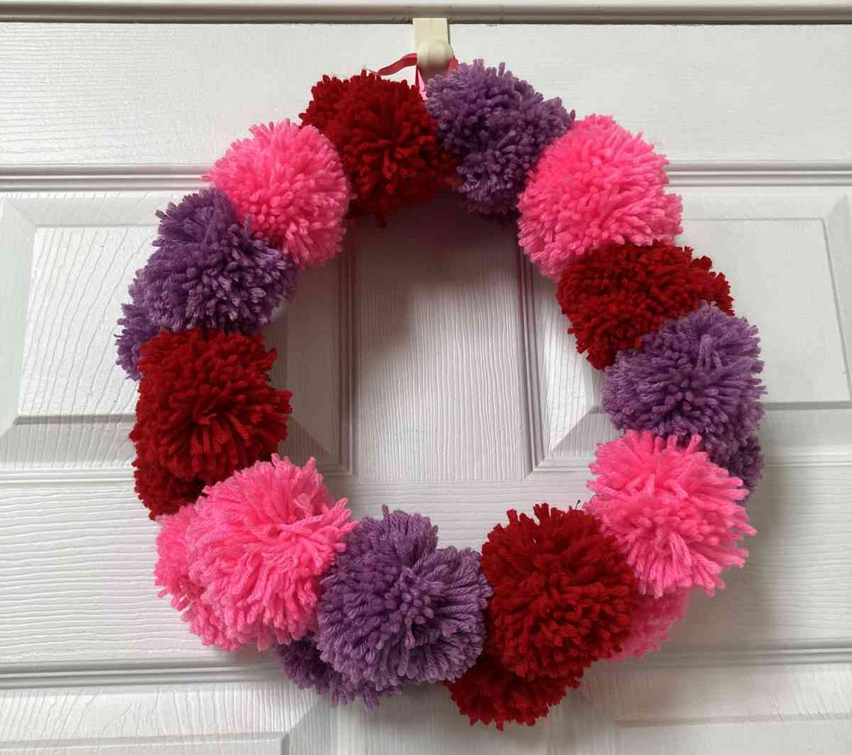 Homemade Pom Pom Wreath Cash Only Pick up in Lagrange - Lagrange, Ohio