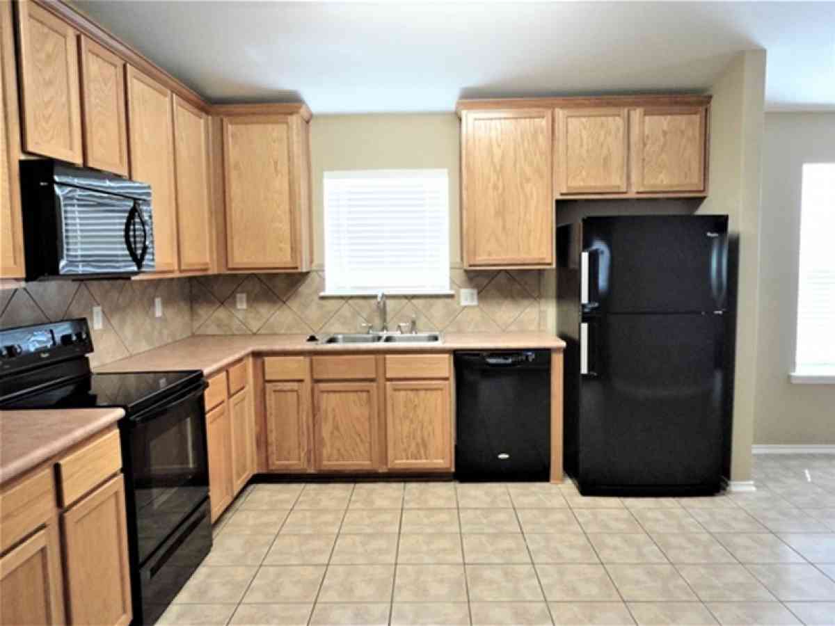 house for rent - San Antonio, Texas - FleaMarketBay