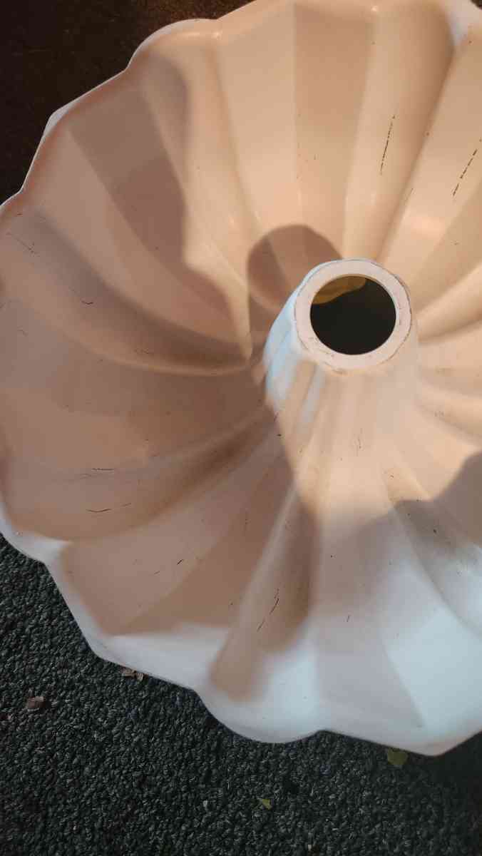 Passed Down from Mom Pan - Hawley, Pennsylvania - FleaMarketBay