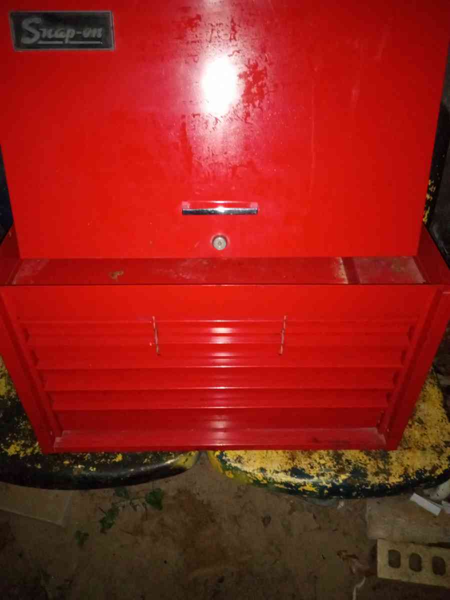 Snap On Top Chest - Azle, Texas - FleaMarketBay