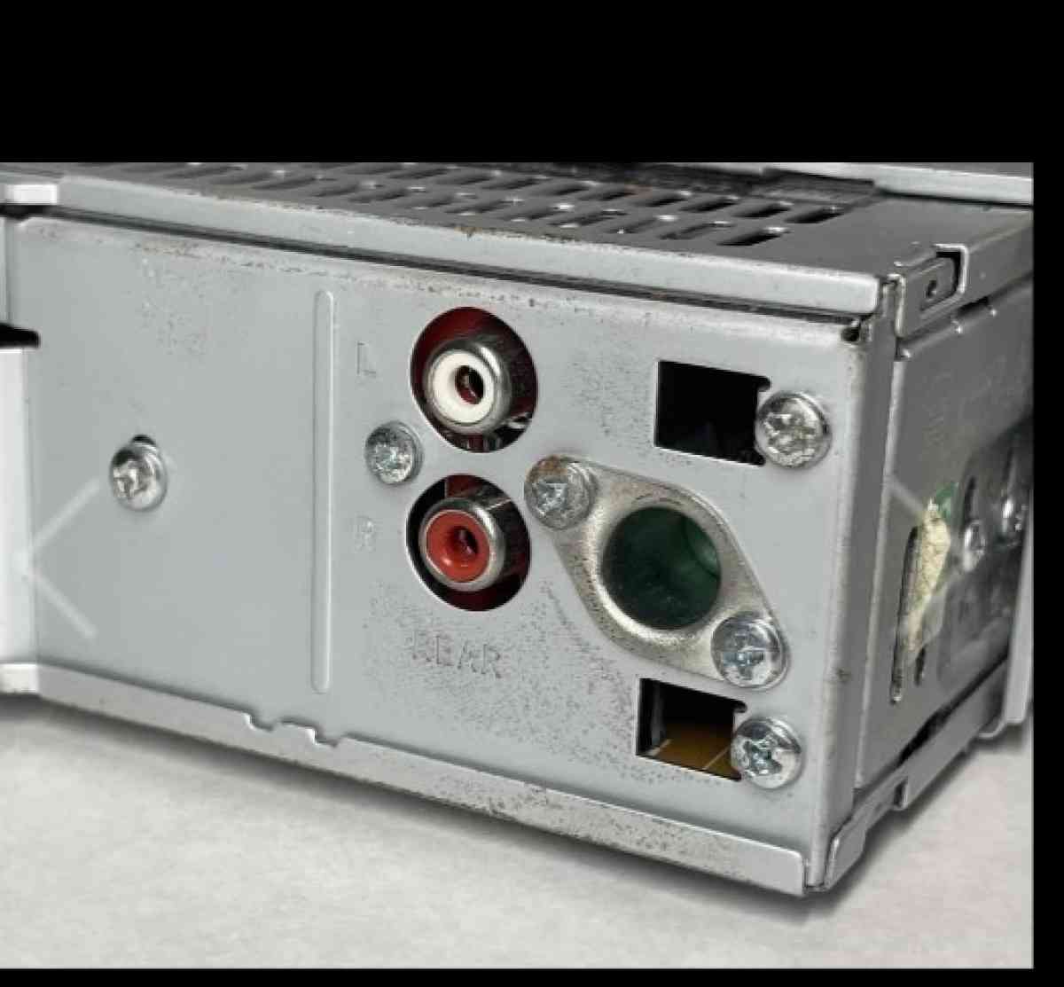 dual Xd 1228 car stereo with face - Houston, Texas - FleaMarketBay