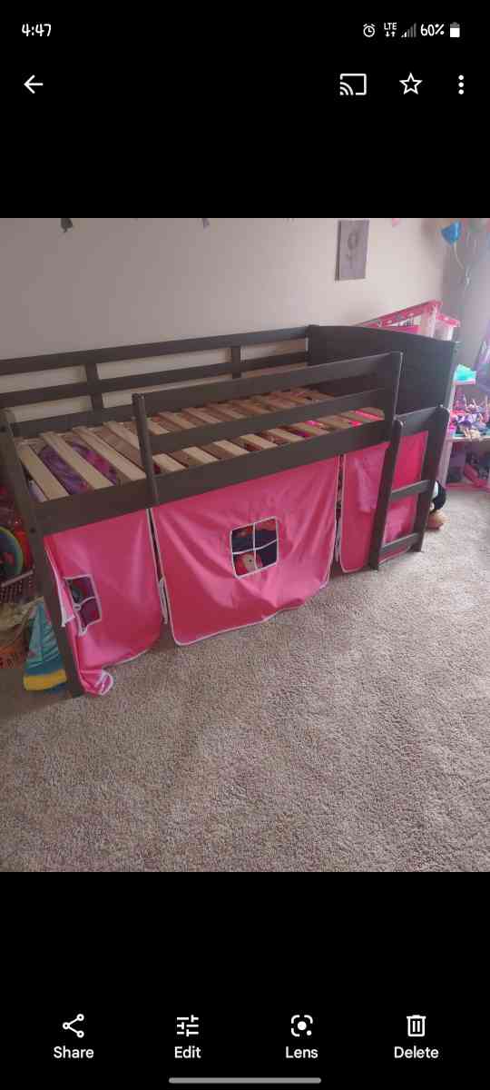 girls bed - San Antonio, Texas - FleaMarketBay