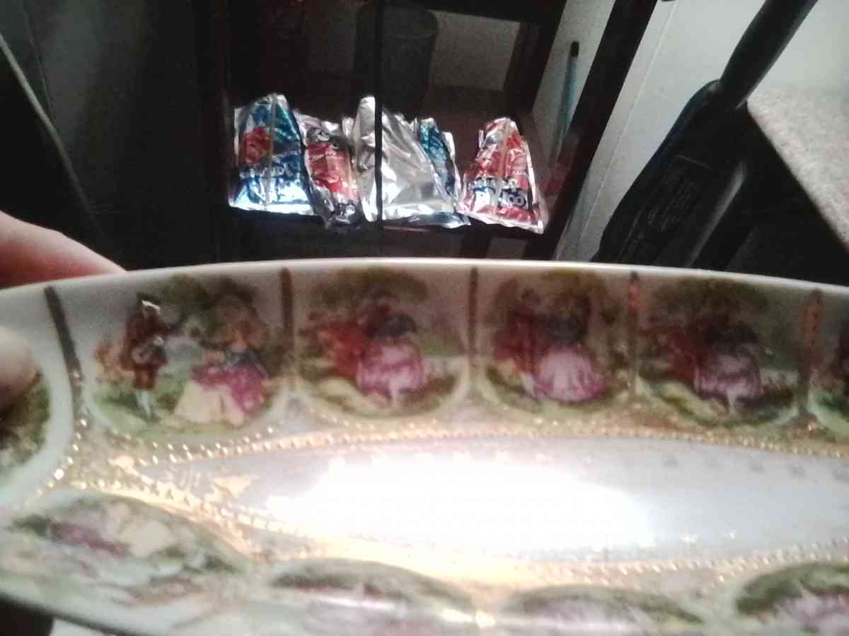 Royal stamped porcelain dish inlaid with Gold - San Francisco, California - FleaMarketBay