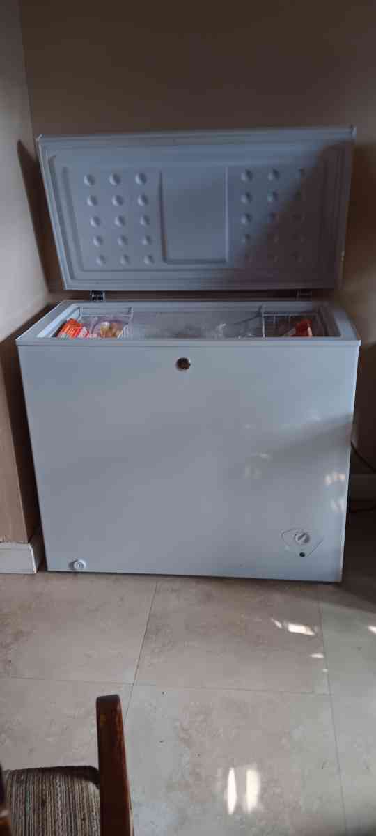 deep freezer - Deerfield Beach, Florida