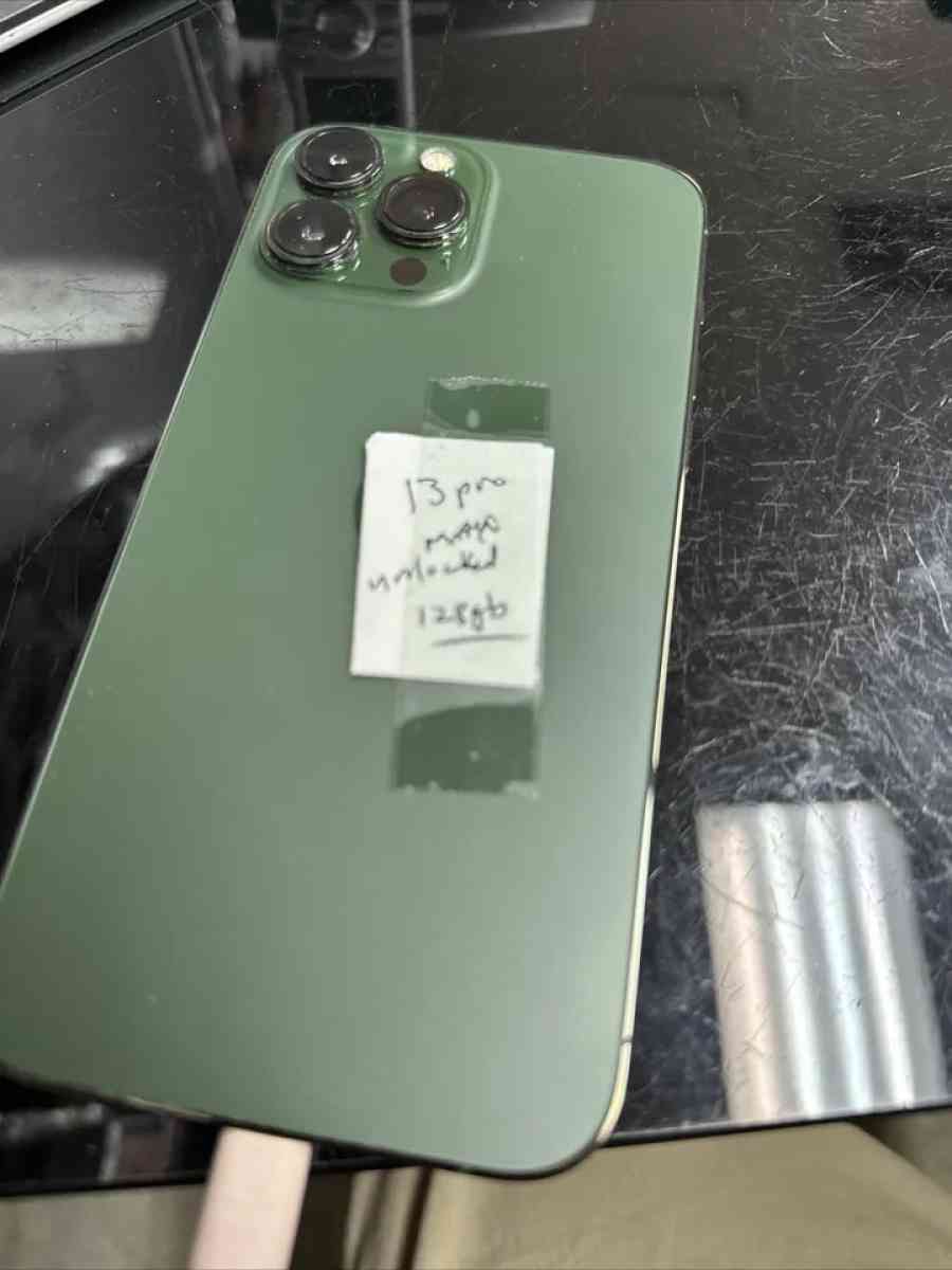 iPhone 13 pro max unlocked - Washington, District of Columbia - FleaMarketBay