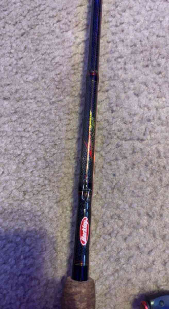 Black Max Bait Caster 7ft Rod Reel - Fort Worth, Texas - FleaMarketBay