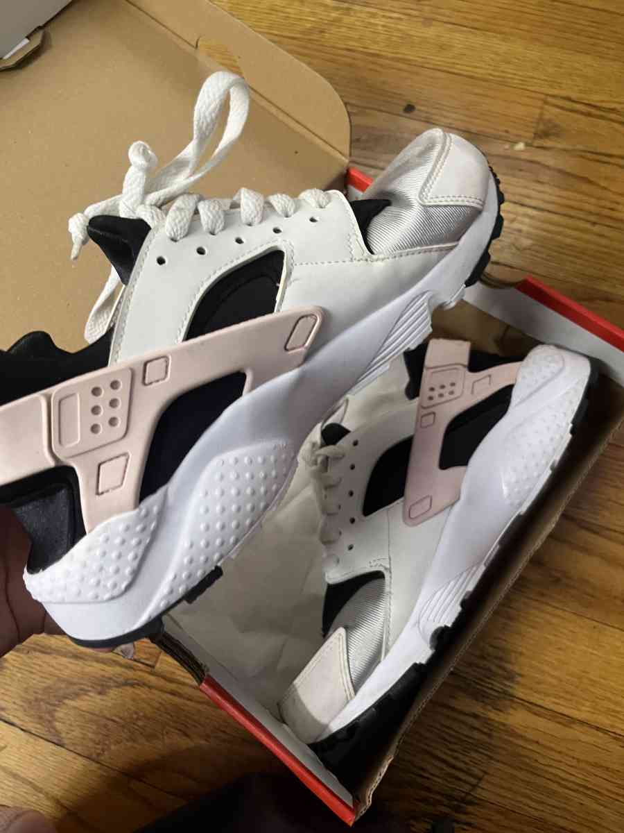Nike Air Huarache Run White Pink - Chicago, Illinois