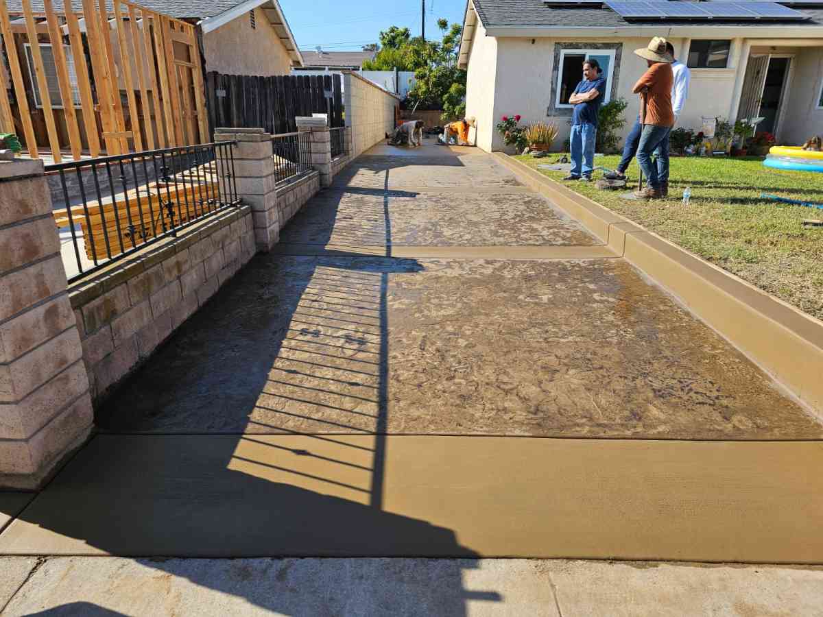 We Do Concrete Nosotros Hacemos Concretos - El Cajon, California - FleaMarketBay