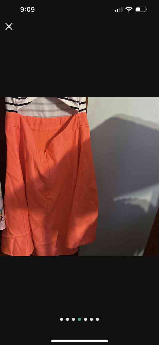 dresses - Manchester, New Hampshire - FleaMarketBay