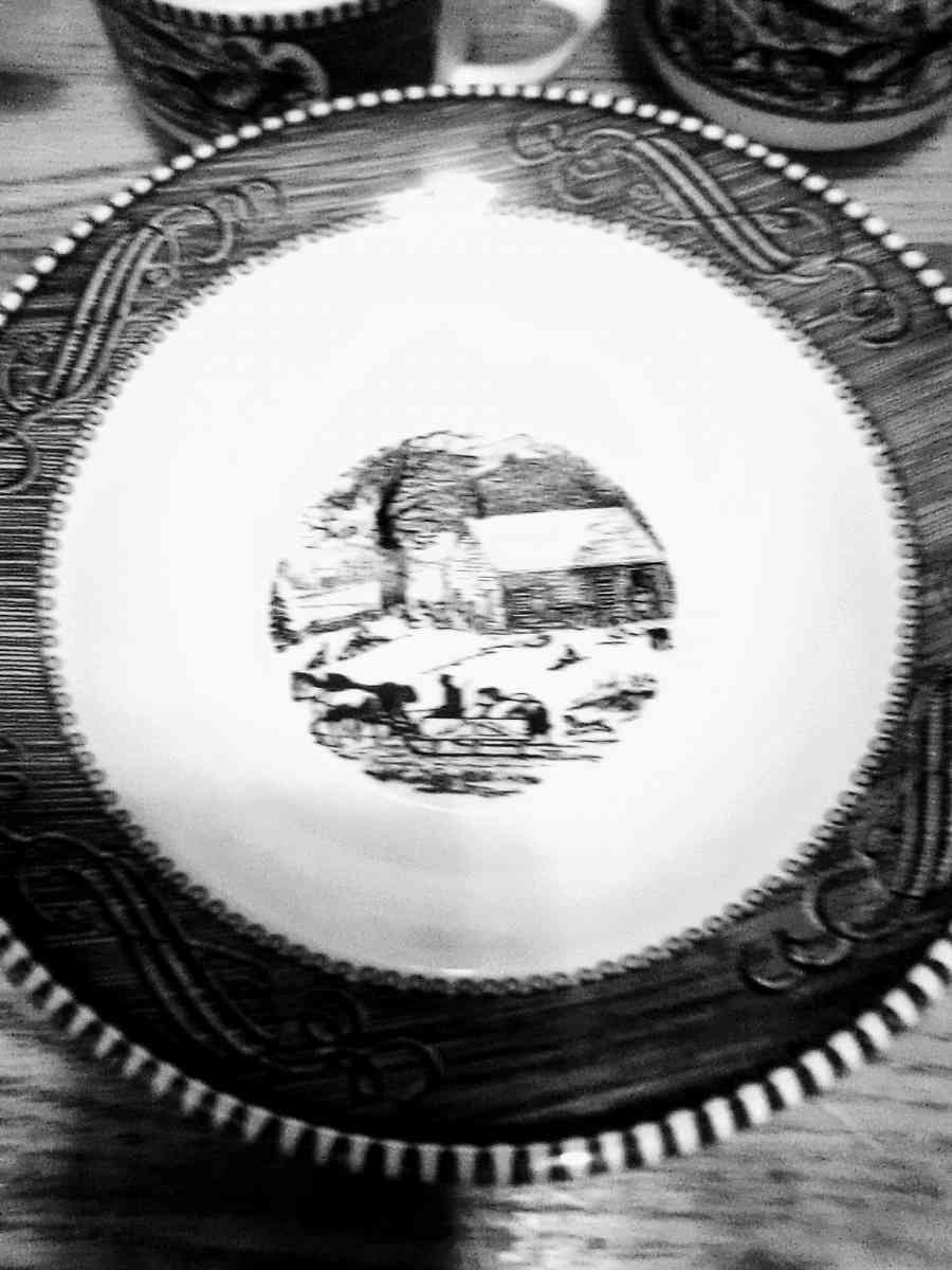 Blue dishes - Knoxville, Tennessee