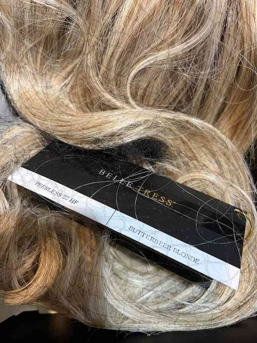 wigs for sale - Derby, Connecticut - FleaMarketBay