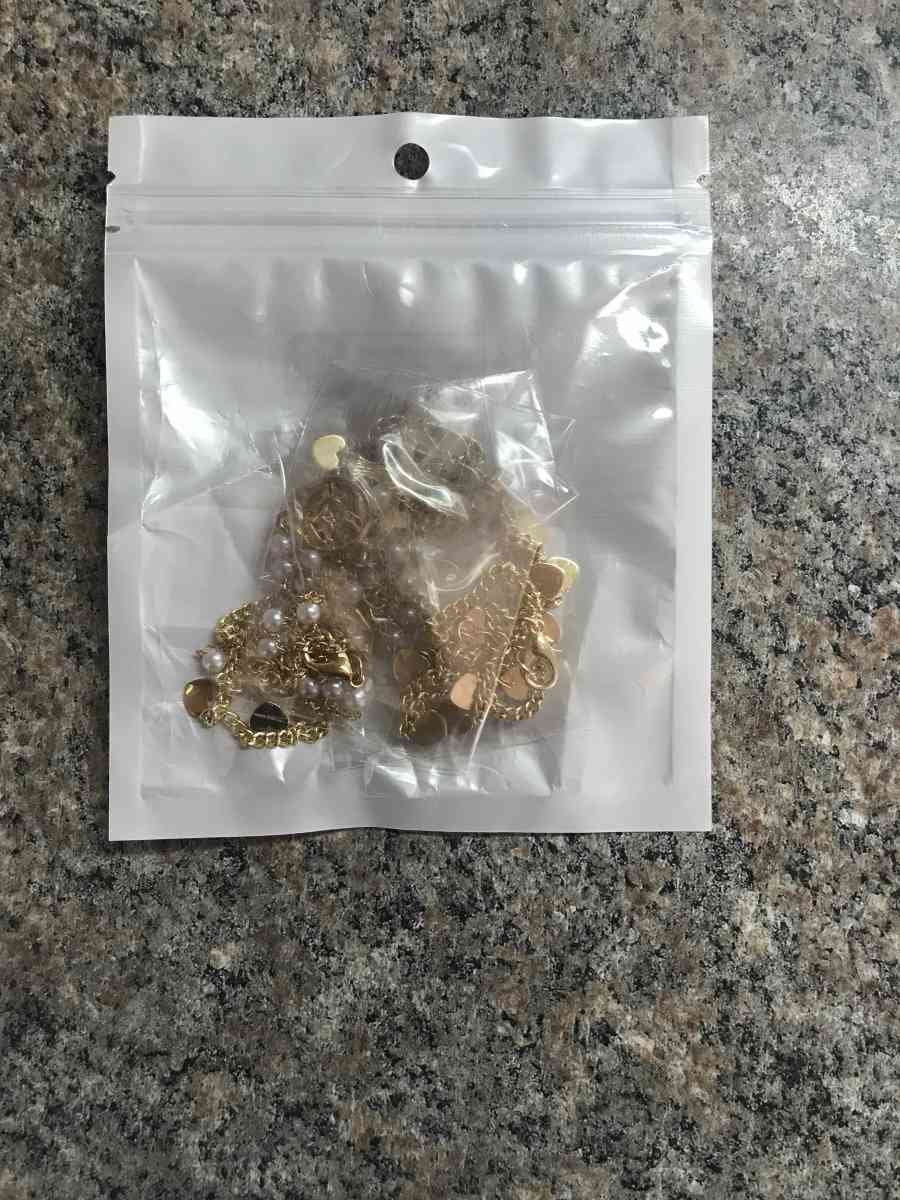 necklaces - Renton, Washington - FleaMarketBay