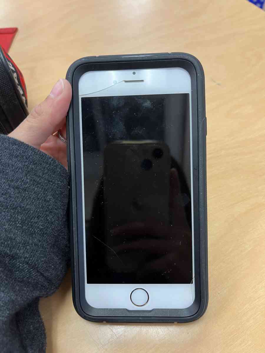 iphone 6 - Chandler, Arizona - FleaMarketBay