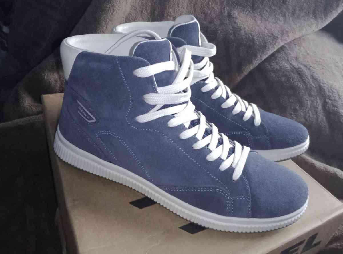 Diesel mens Sneakers - Los Angeles, California