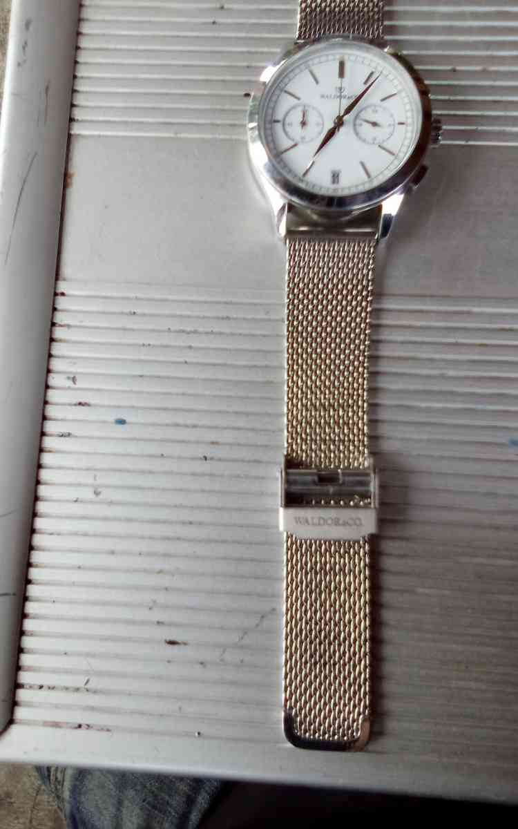 Waldor and Co watch - Kent, Washington - FleaMarketBay