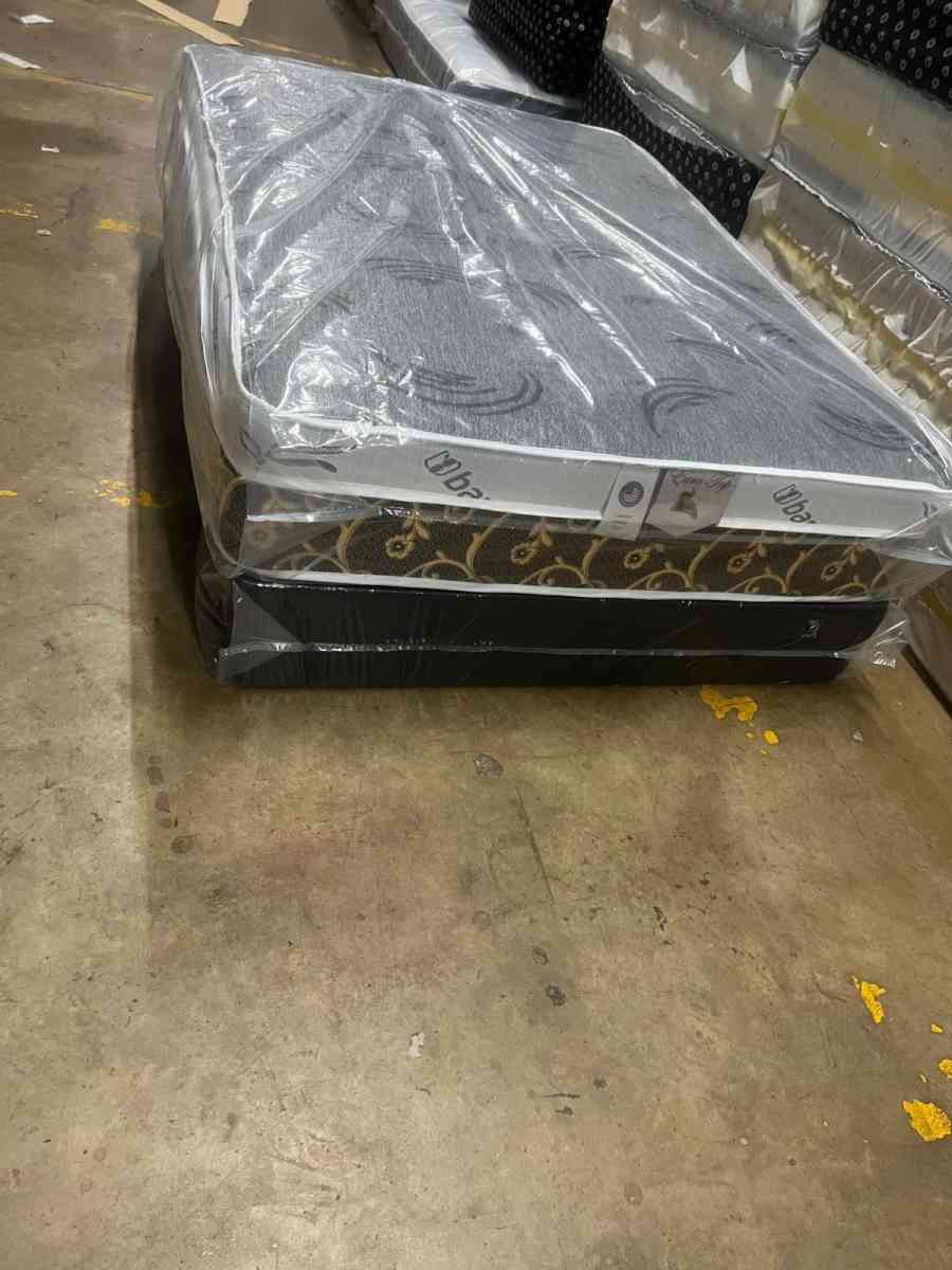 Mattress For Sale - West Columbia, South Carolina - FleaMarketBay