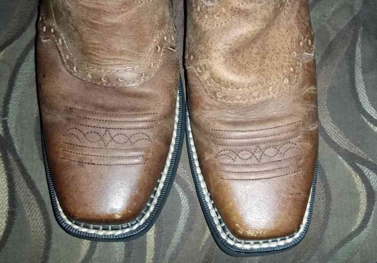 womens cowgirl boots - Akron, Ohio - FleaMarketBay