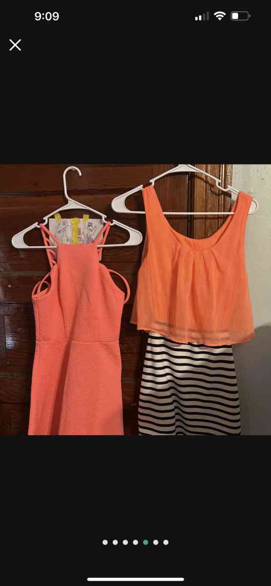 dresses - Manchester, New Hampshire - FleaMarketBay