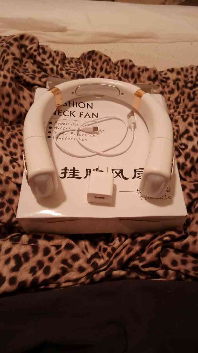 neck fan - Columbus, Ohio - FleaMarketBay