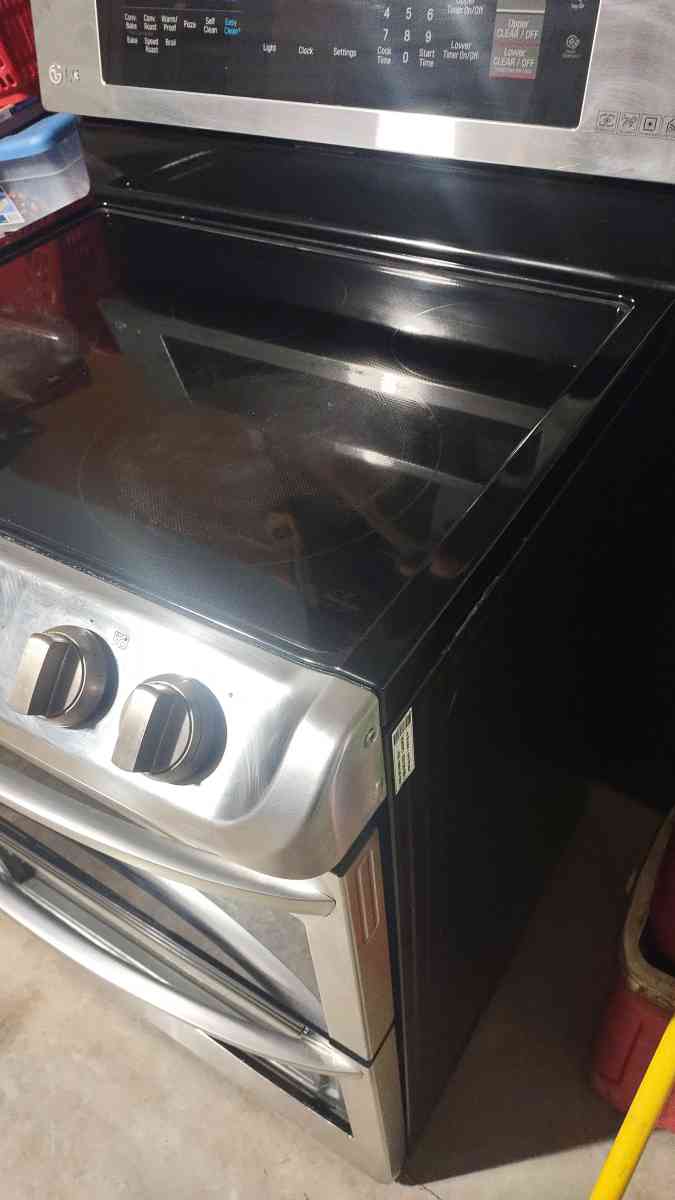 LG Electric stove oven - San Antonio, Texas - FleaMarketBay