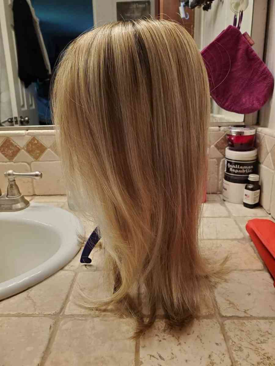 wigs for sale - Derby, Connecticut - FleaMarketBay