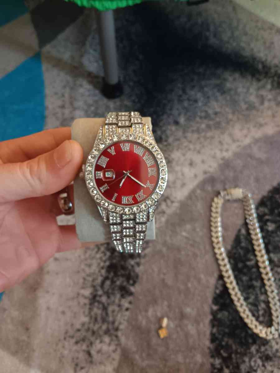 watches necklaces and braclet - Louisville, Kentucky