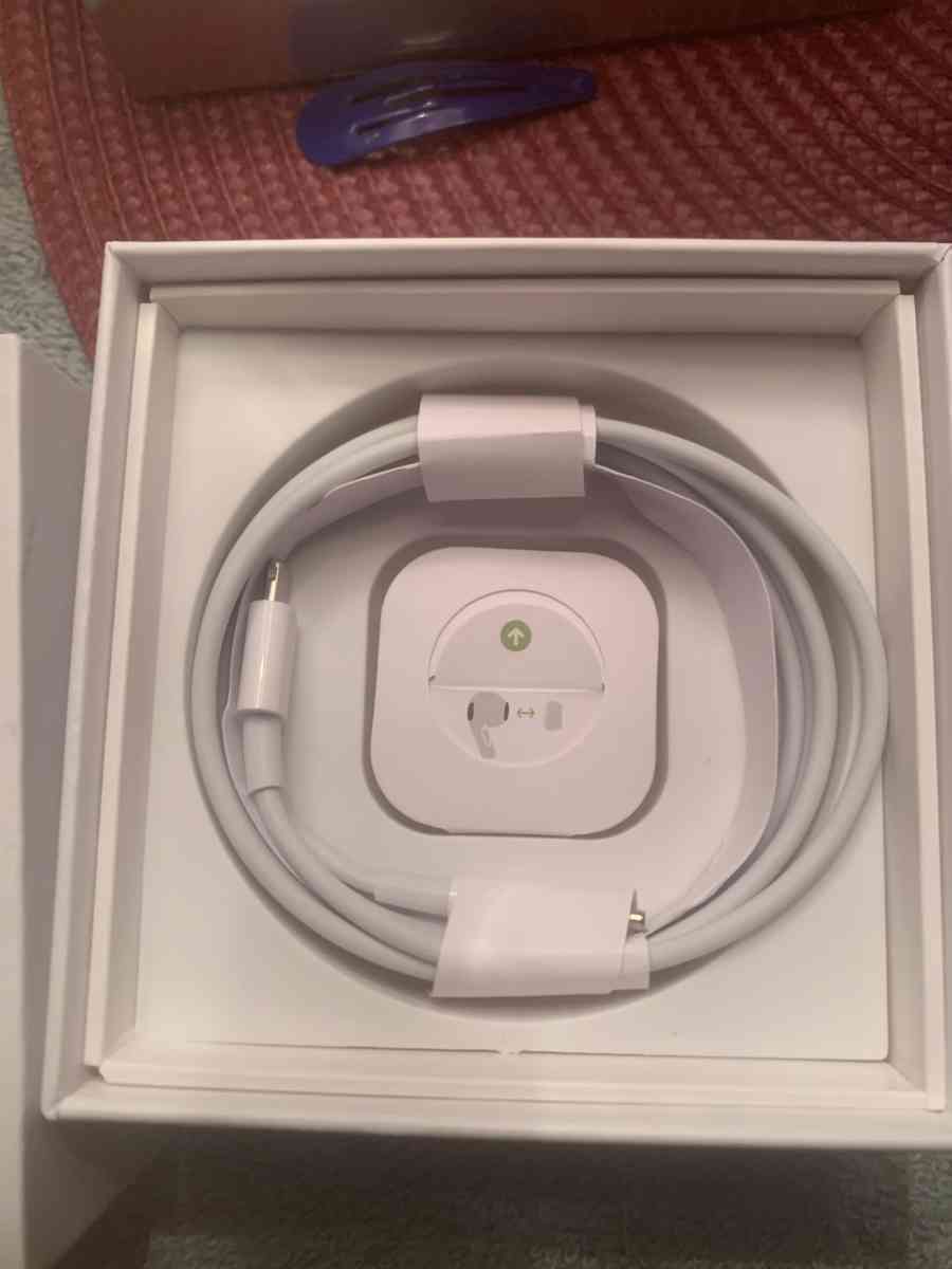 AirPods Pros - Decatur, Georgia - FleaMarketBay
