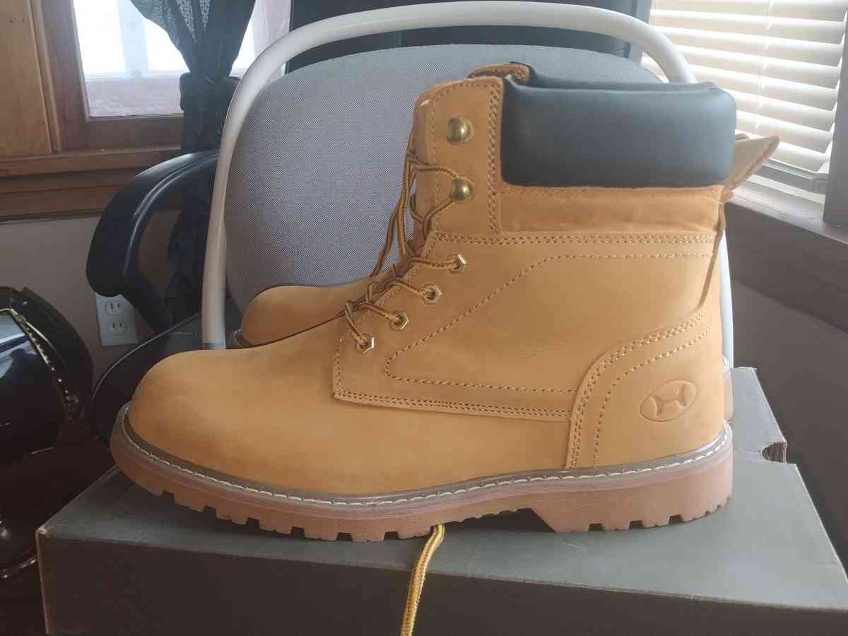 Timberland boots - Akron, Ohio - FleaMarketBay