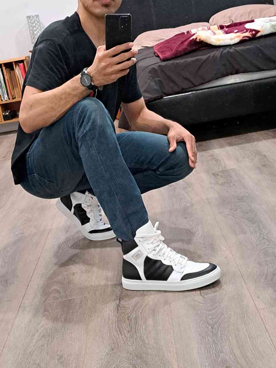 Retro Basketball Shoes - Anaheim, California