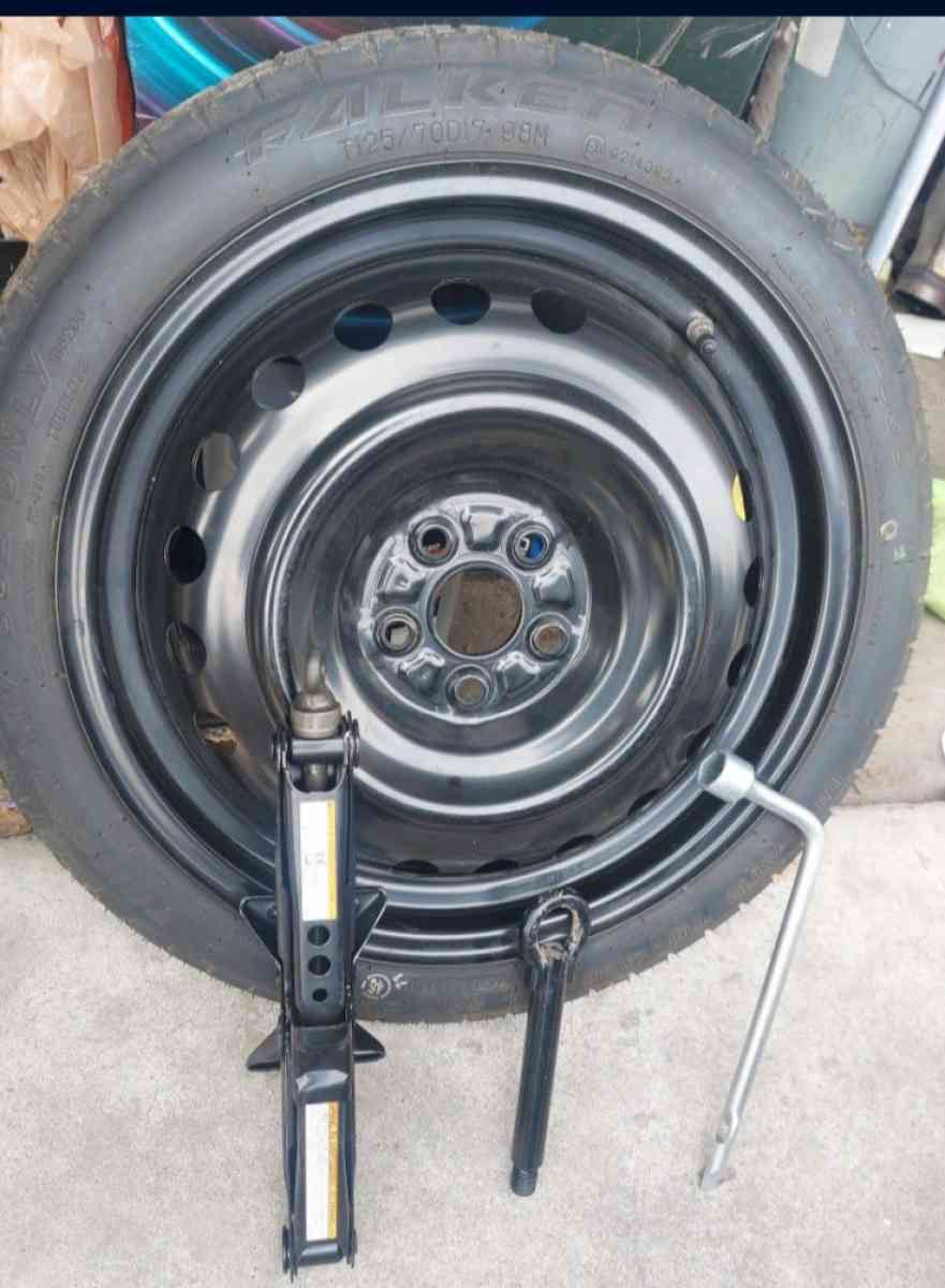 Emergency Toyota corolla kit