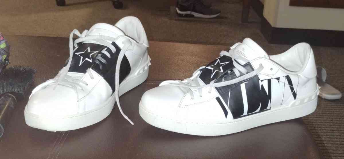 Valentino Garavani imported highend luxury designer shoes - Dallas, Texas