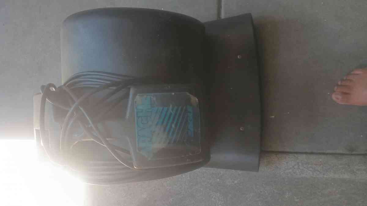 los 2 ventiladores - San Jose, California - FleaMarketBay