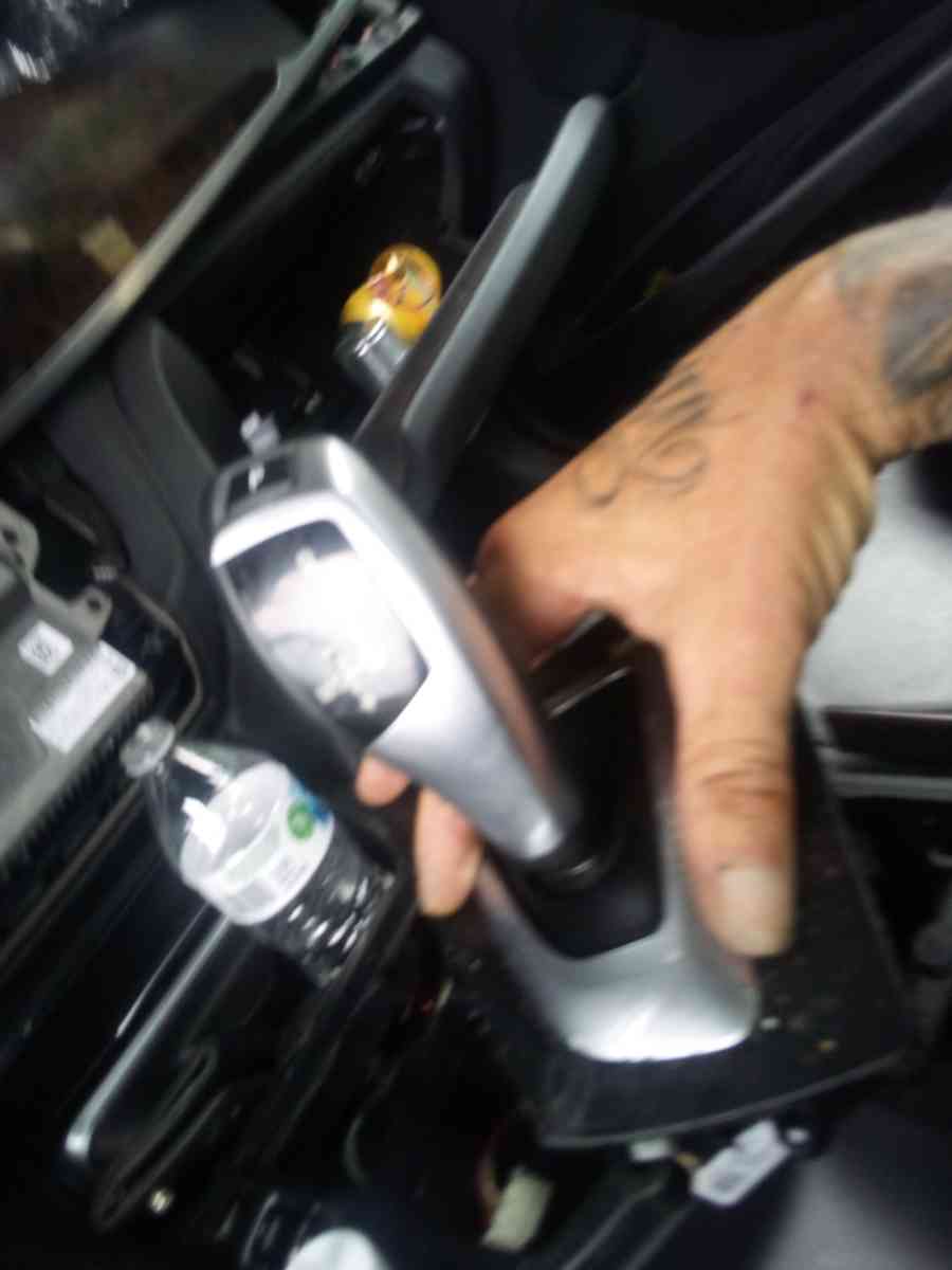 assorted parts from a 2014 BMW 328i series - Ontario, California