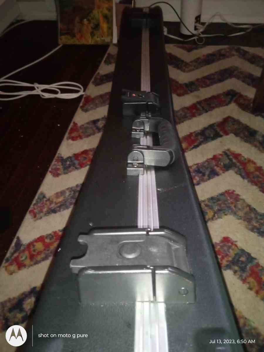 Jackson flying V hardshell guitar case paid 300 new BESTOFFE - Chestertown, Maryland - FleaMarketBay