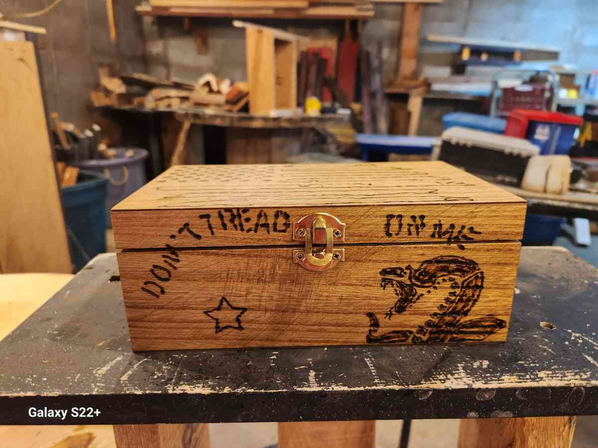 freedom jewelry box - Defiance, Iowa - FleaMarketBay