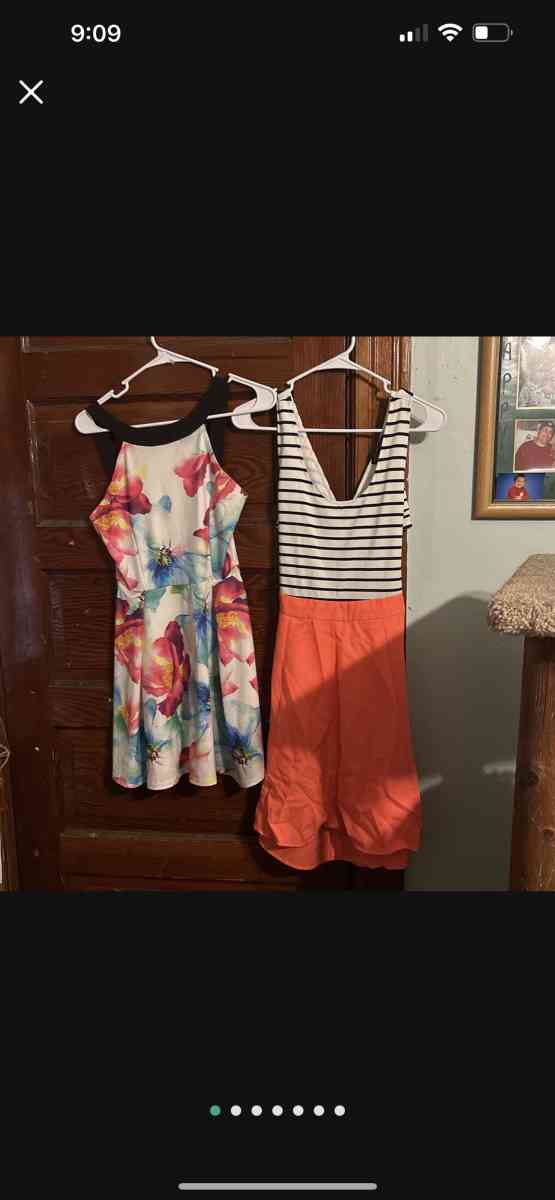 dresses - Manchester, New Hampshire - FleaMarketBay