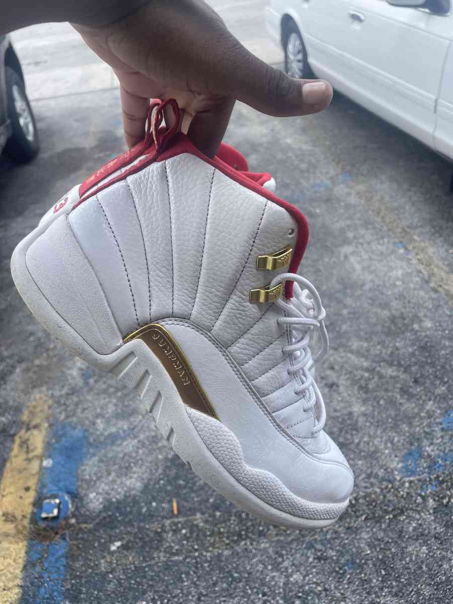 Jordan Retro 12 - Opa Locka, Florida - FleaMarketBay