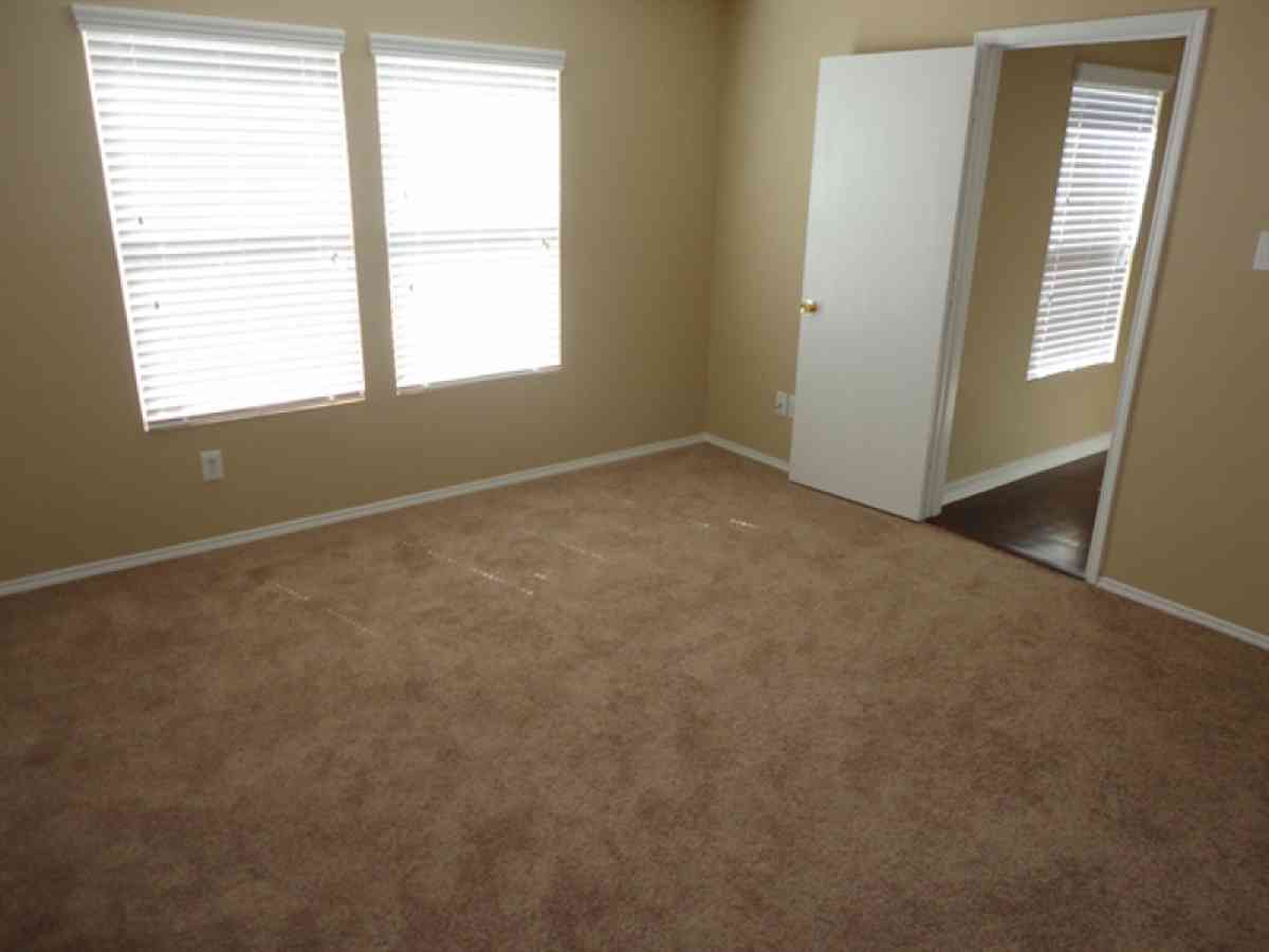 house - Wylie, Texas - FleaMarketBay