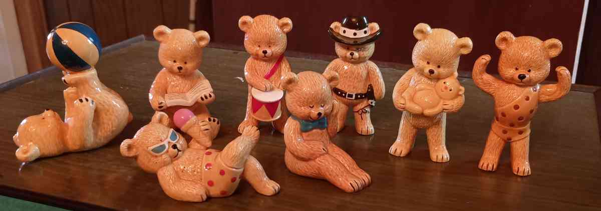 Danbury mint bone China bear collection - Hemlock, New York - FleaMarketBay