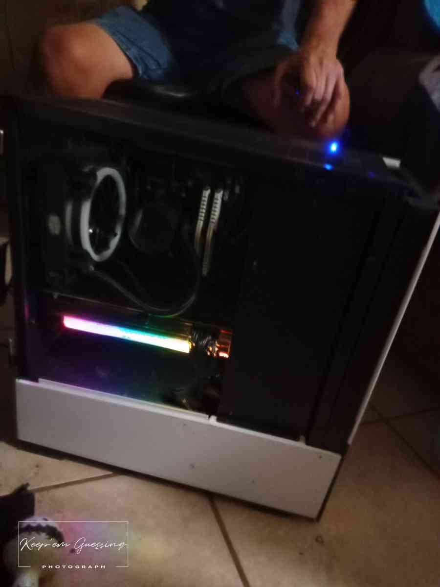 Gigobite Desktop PC - Austin, Texas - FleaMarketBay