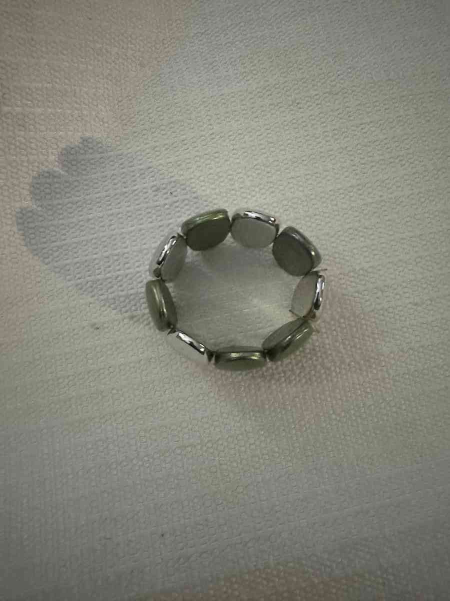 Green and Silver bracelet - Garland, Texas - FleaMarketBay