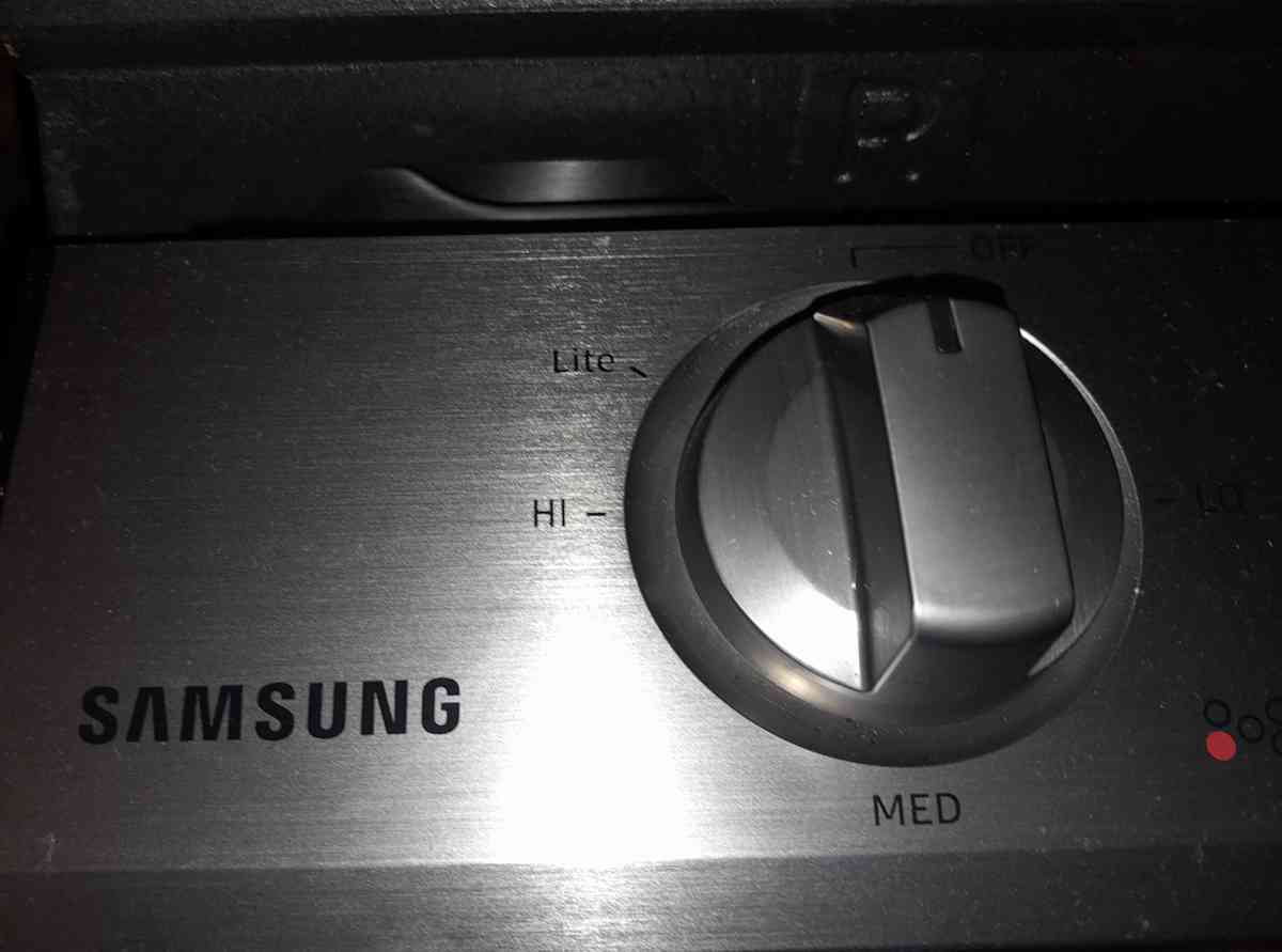 Cooktop 30inch Samsung wifi - Ridgeville, South Carolina - FleaMarketBay