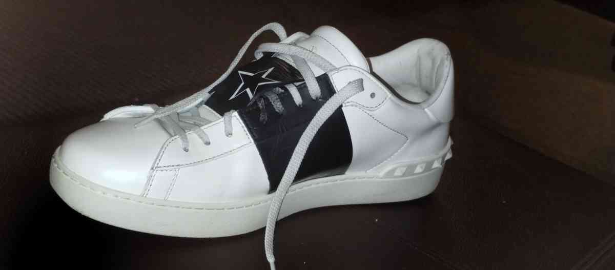 Valentino Garavani imported highend luxury designer shoes - Dallas, Texas - FleaMarketBay