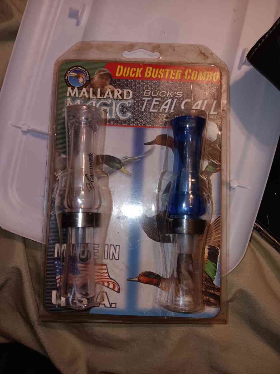 Duck whistles - Charlotte, North Carolina