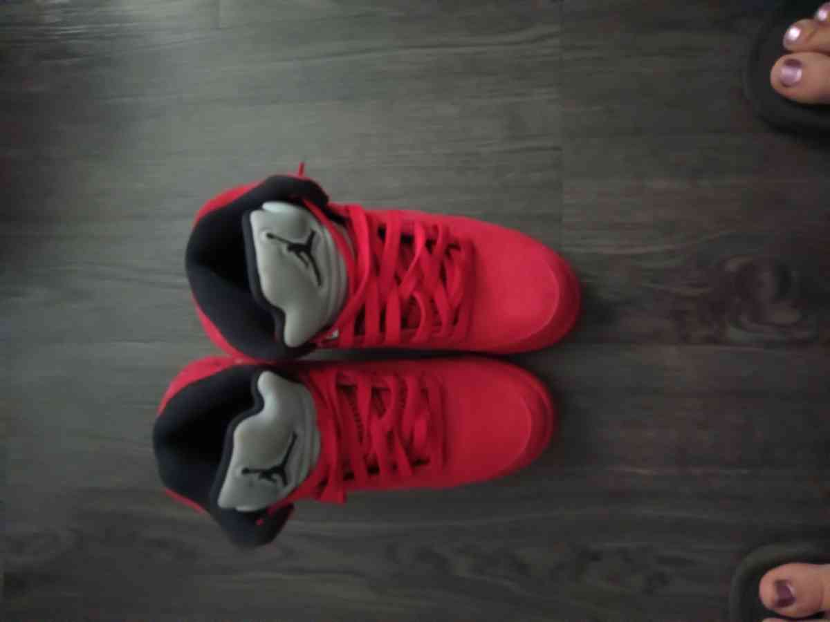 retro 5 Jordans - Portland, Oregon