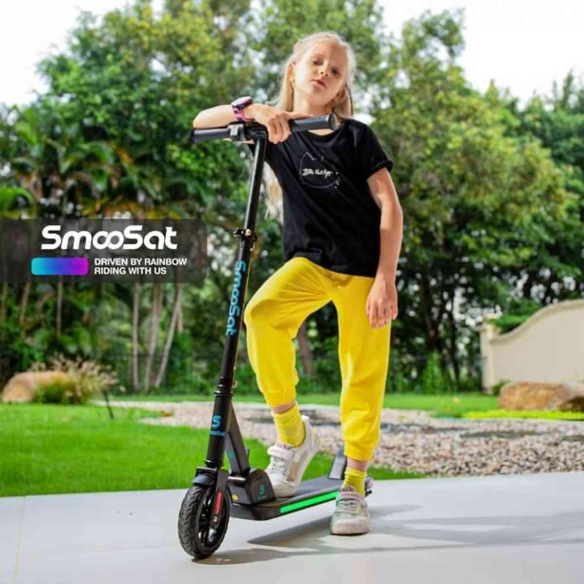 Foldable Electric Scooter for Kids 3 Speeds and Adjustable H - Claremont, California