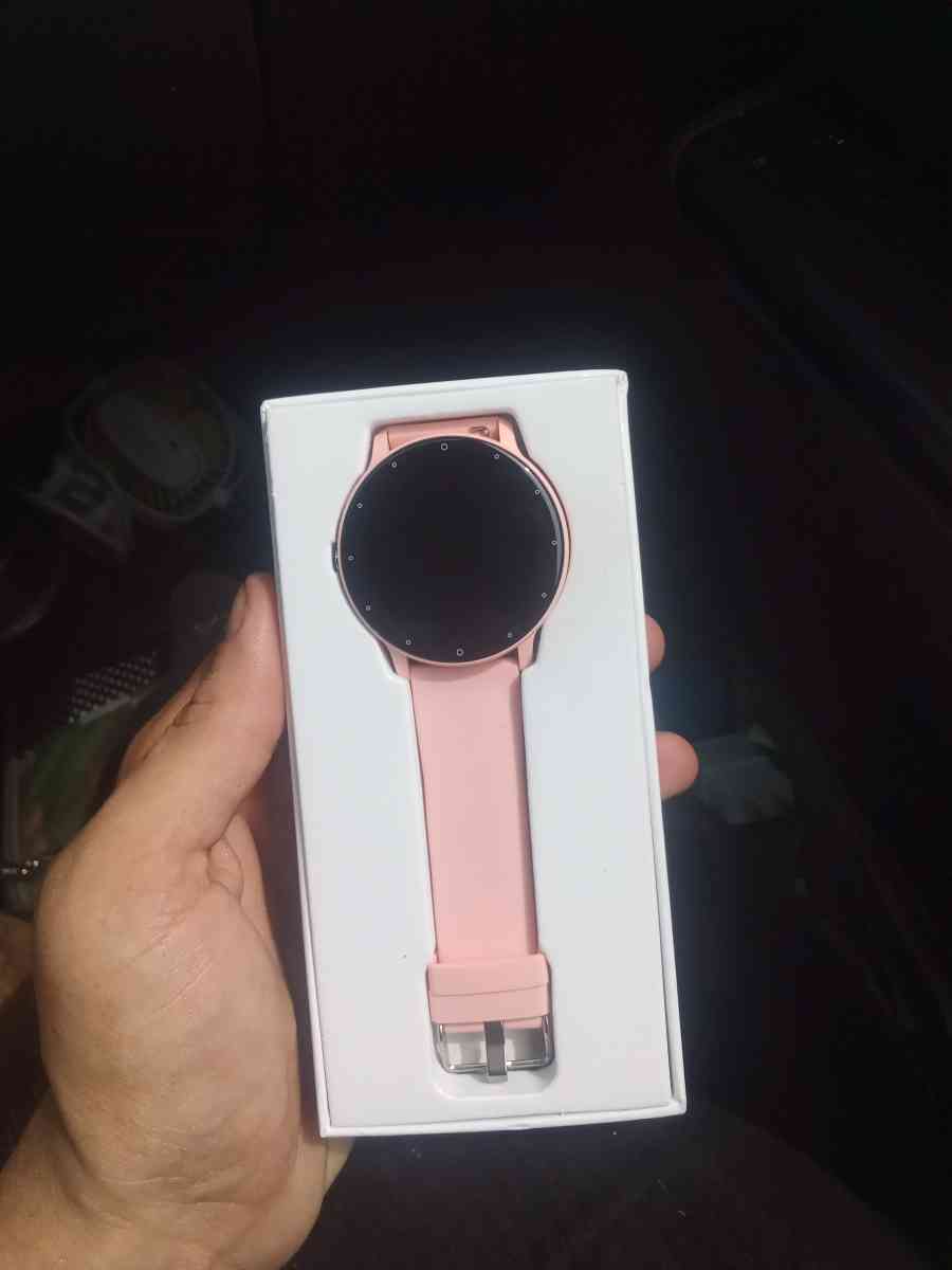 smart4 technology watch - Ironton, Ohio - FleaMarketBay