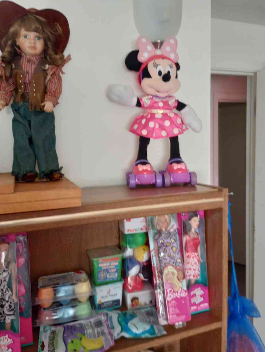 two bedroom apartment everything must go 2000 - Lebanon, Ohio - FleaMarketBay